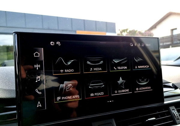 Audi A4 cena 97900 przebieg: 160000, rok produkcji 2020 z Podkowa Leśna małe 379